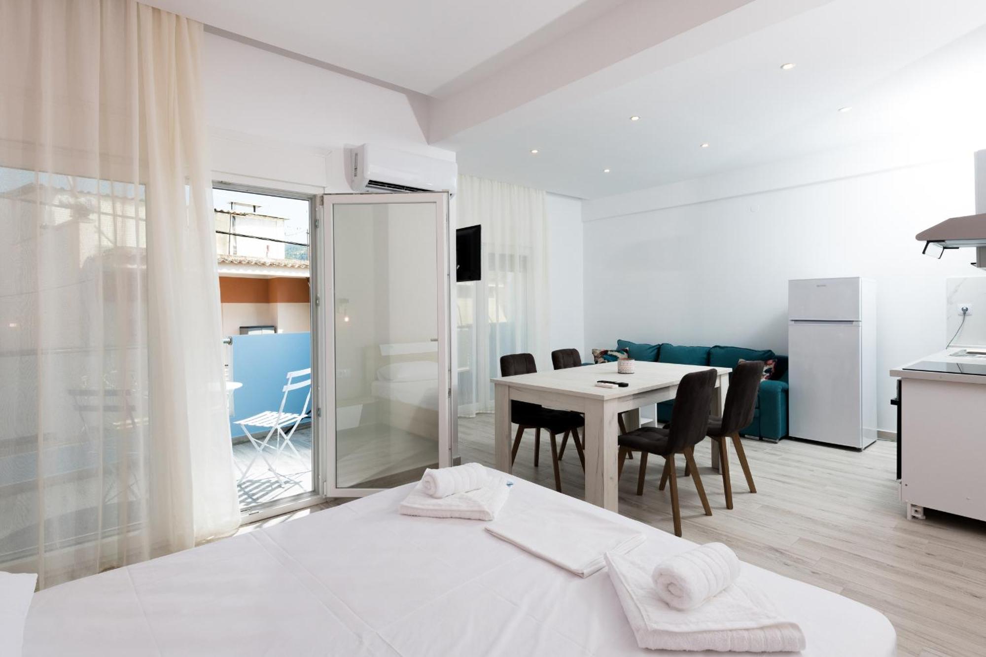 Diamanti Apartments Downtown Limenas  Zimmer foto